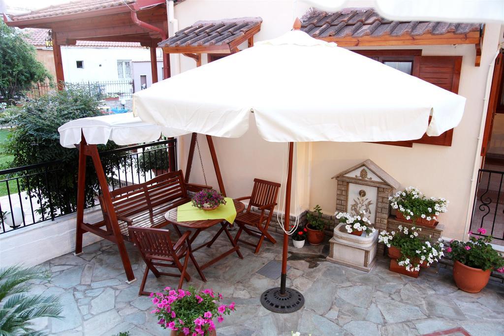 Vasiliki Apartments Platamon Exterior foto