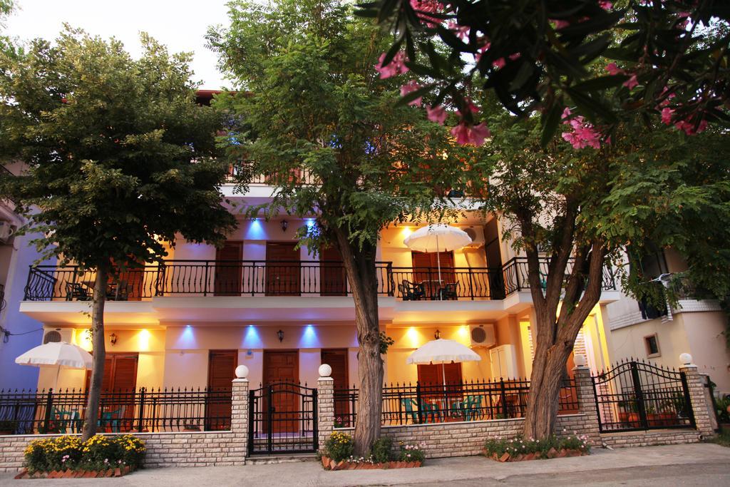 Vasiliki Apartments Platamon Exterior foto