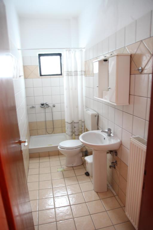 Vasiliki Apartments Platamon Quarto foto